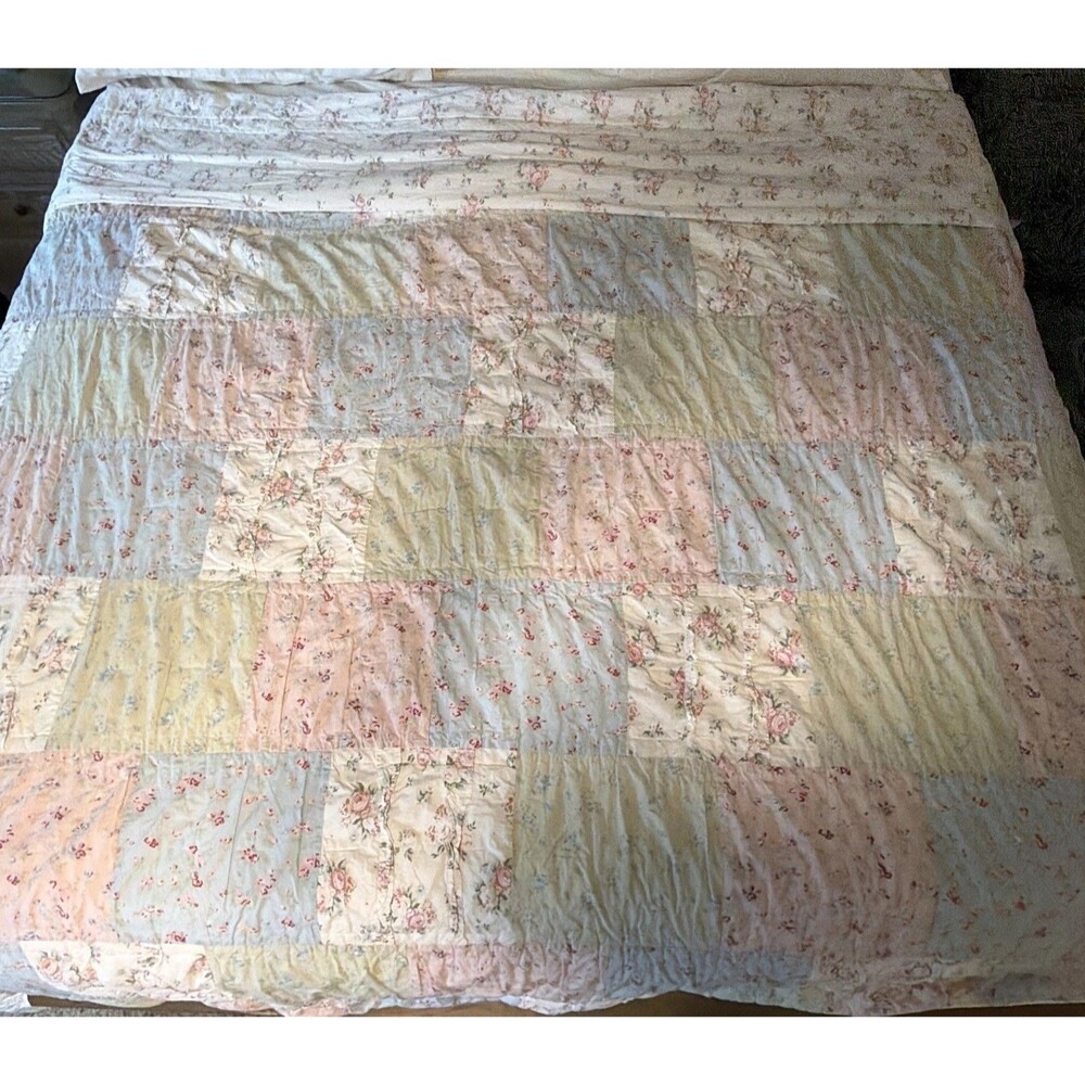 Rachel SIMPLY SHABBY CHIC Bohemian Patchwork pink Floral Quilt blanket FL/QN - Picture 2 of 6